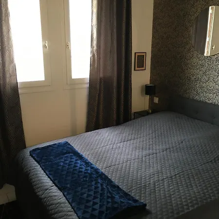 15 Apartment
